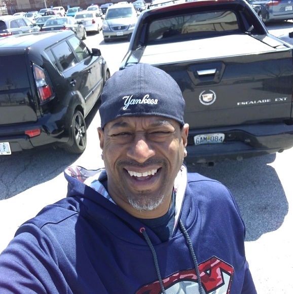 Meet your Posher, Frank - Picture 1 of 1